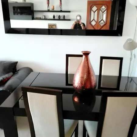 Bright Charneca, Pool Apartment *